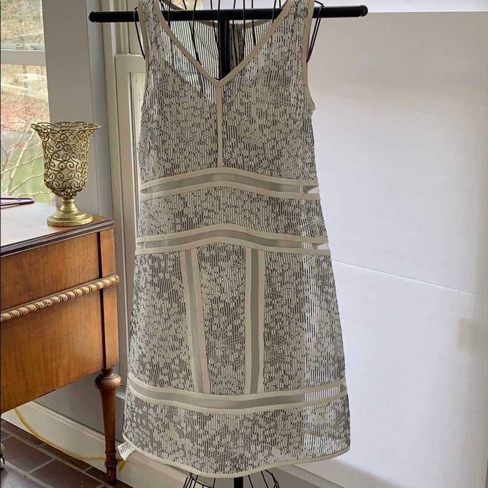 Ivy &Blu Sleeveless Dress